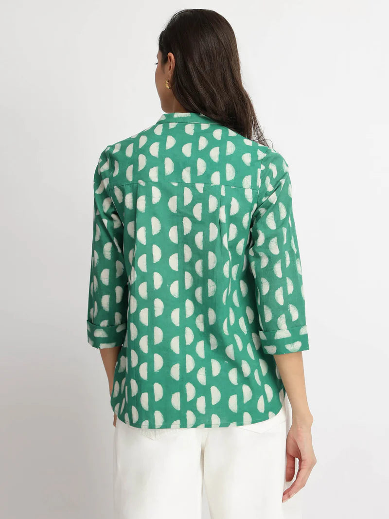Green Abstract Print Casual Top