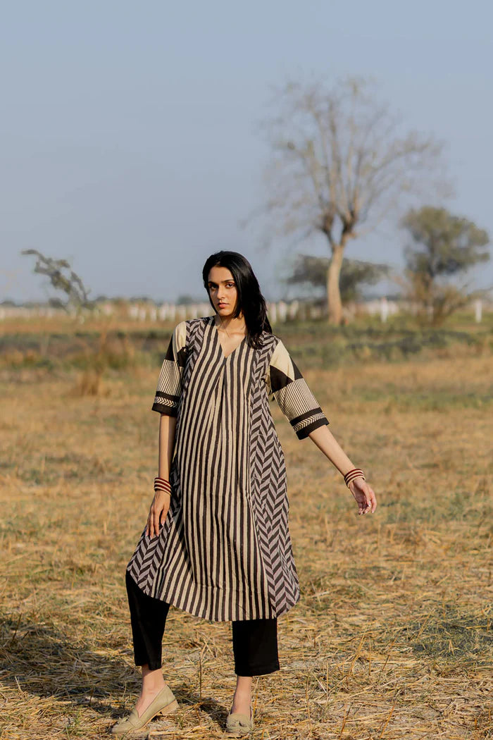 Beige & Black Striped Print Cotton A-Line Kurta